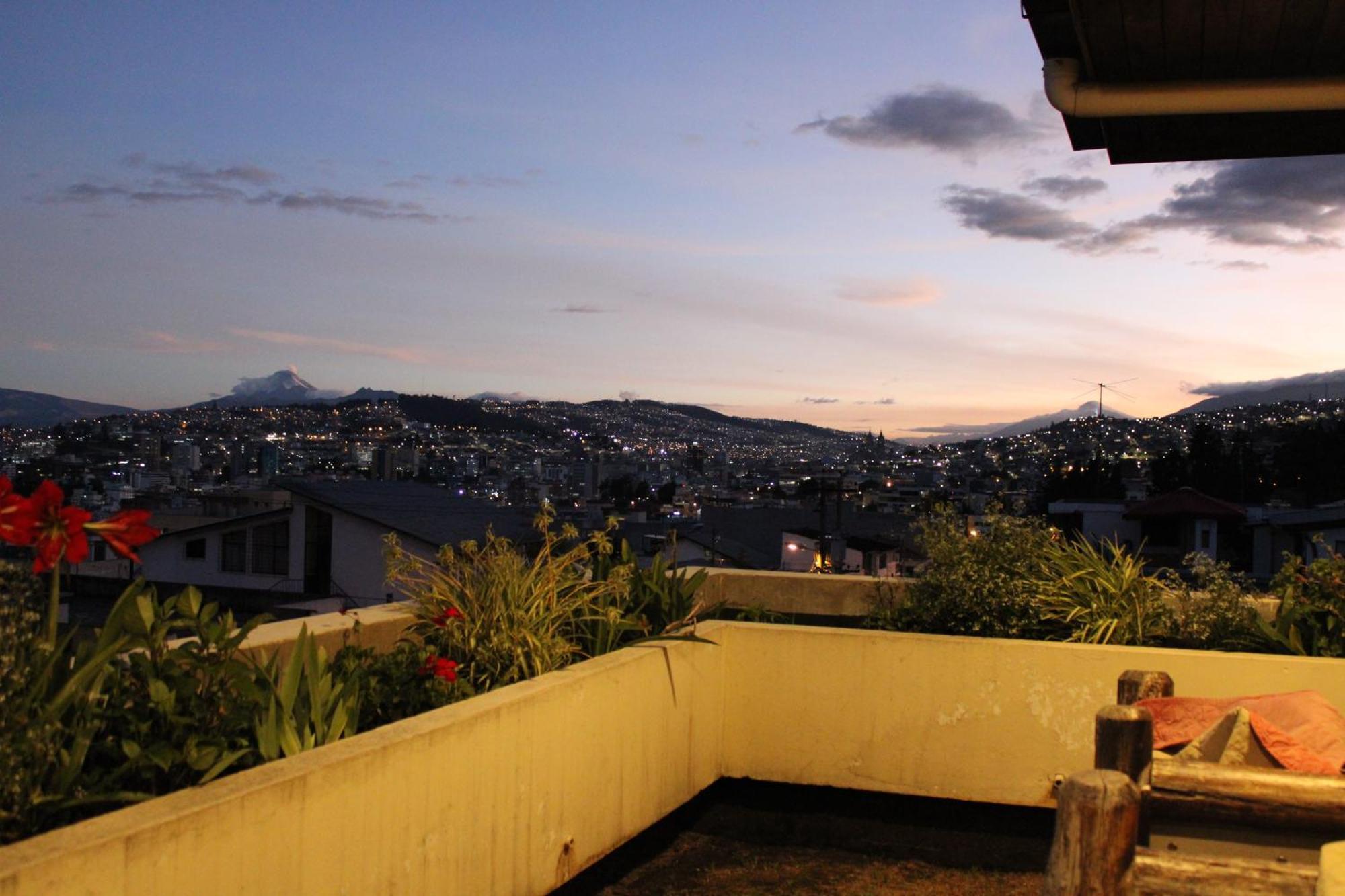 Casa De Tulia Apartamento Quito Exterior foto